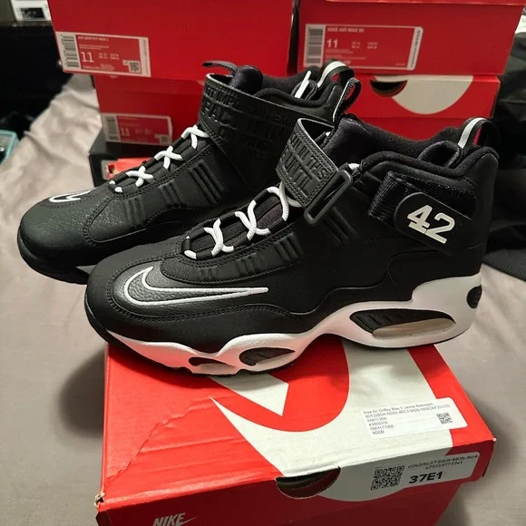 griffeys size 11